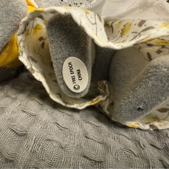 Calico Critters Bunnies - Picture 5 of 10